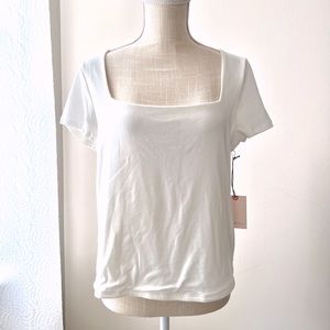 NWT Sincerely Jules White Short Sleeve T-shirt with Scoop Neck size XXL